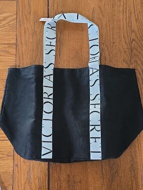 Victoria's Secret Black Tote with White Straps NWT